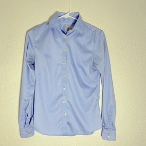 Tailored Women’s Banana Republic Button Up Dress Shirt